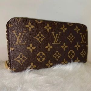 Louis Vuitton Wallet (DUSTBAG INCLUDED)